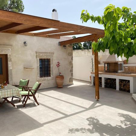 Vila Avli House Vóroi Exteriér fotografie