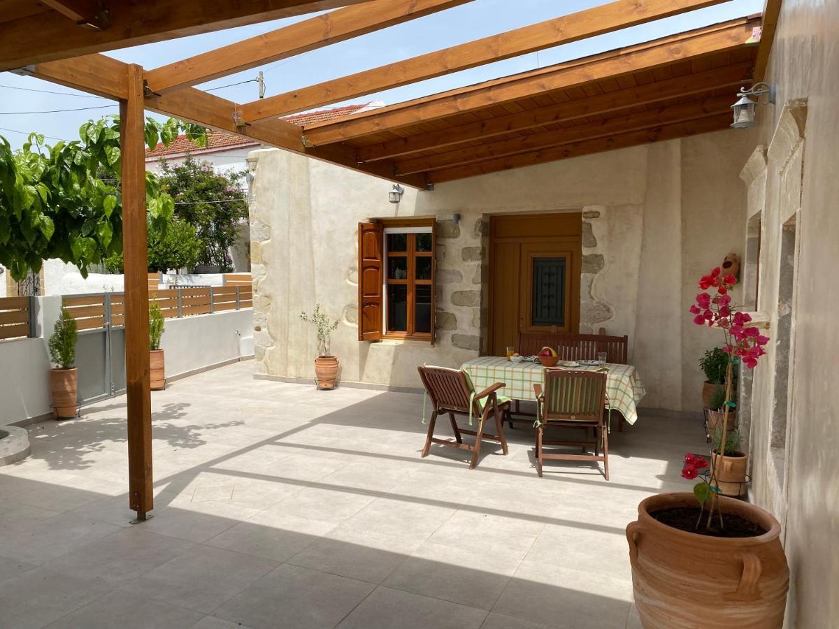 Vila Avli House Vóroi Exteriér fotografie
