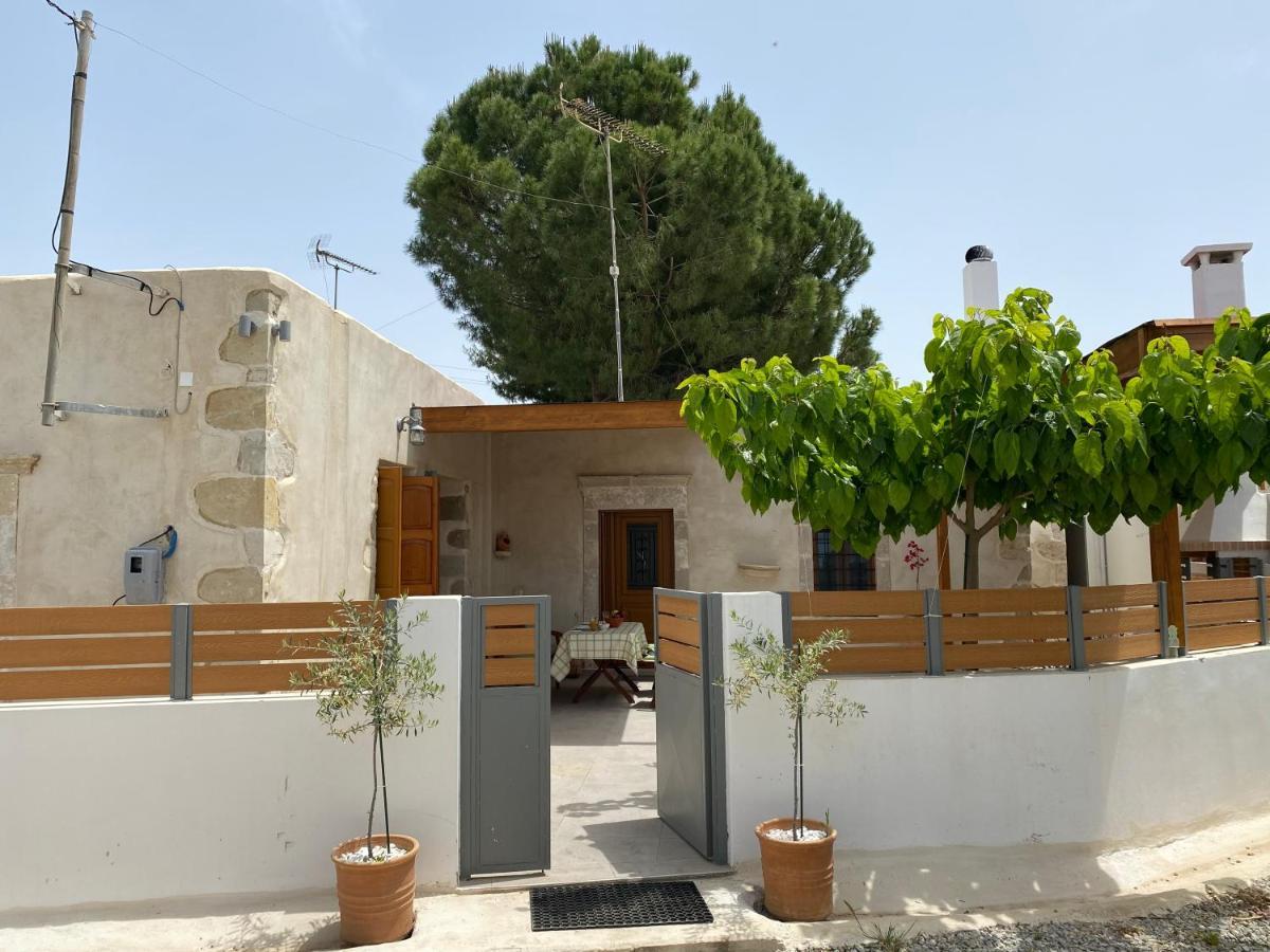 Vila Avli House Vóroi Exteriér fotografie