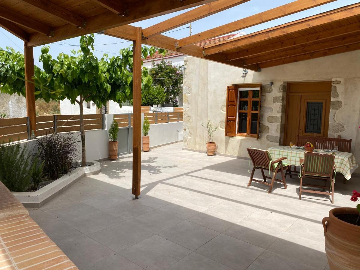 Vila Avli House Vóroi Exteriér fotografie