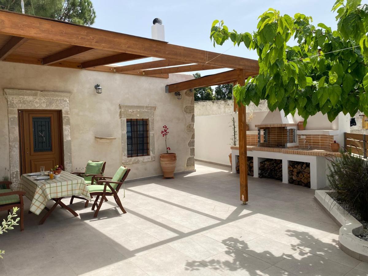 Vila Avli House Vóroi Exteriér fotografie