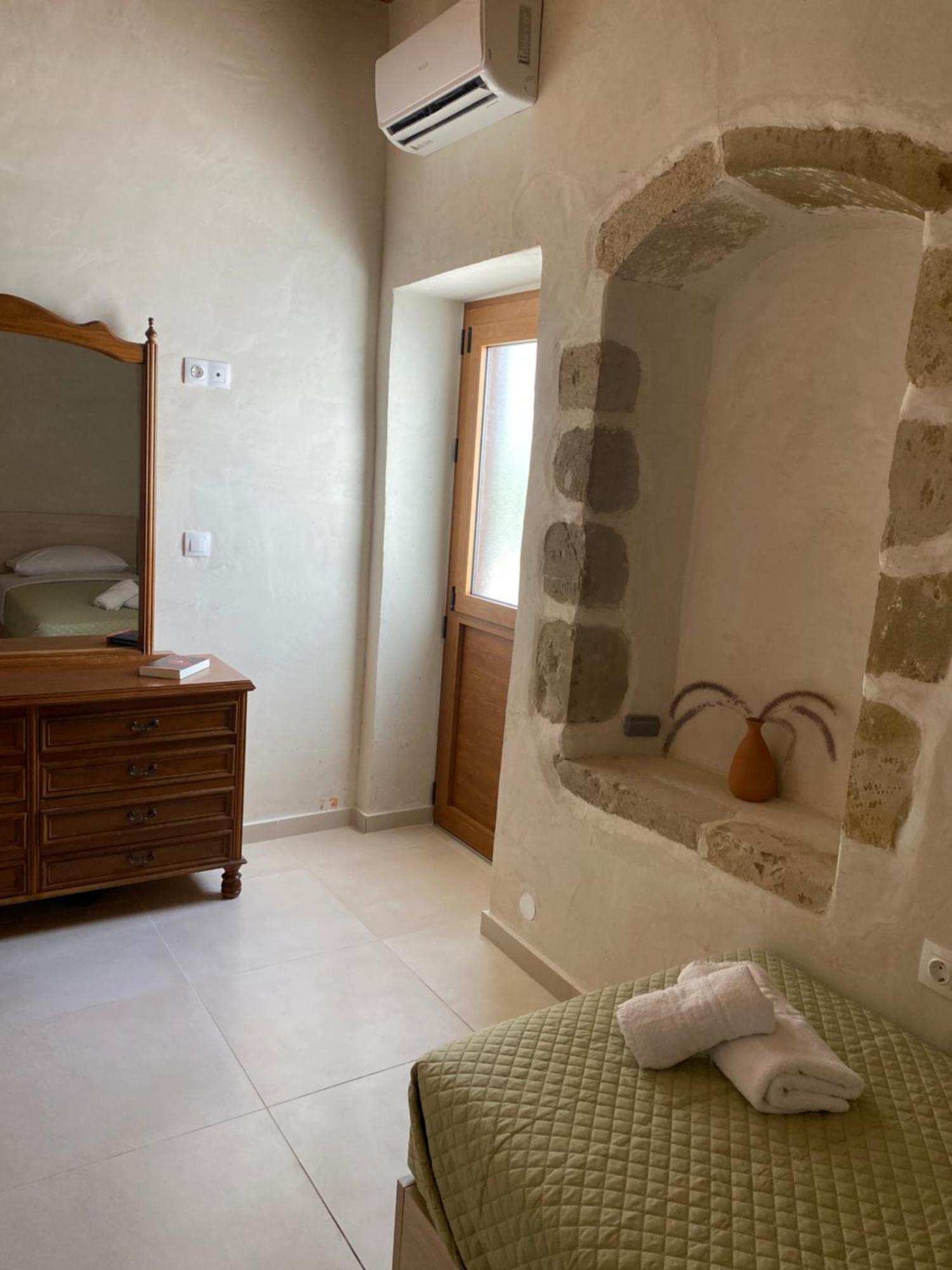 Vila Avli House Vóroi Exteriér fotografie